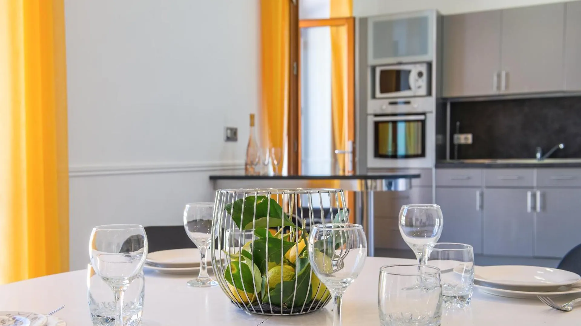 Marne III - Spacieux 3-4 Pieces - Carre D'Or Menton Apartment